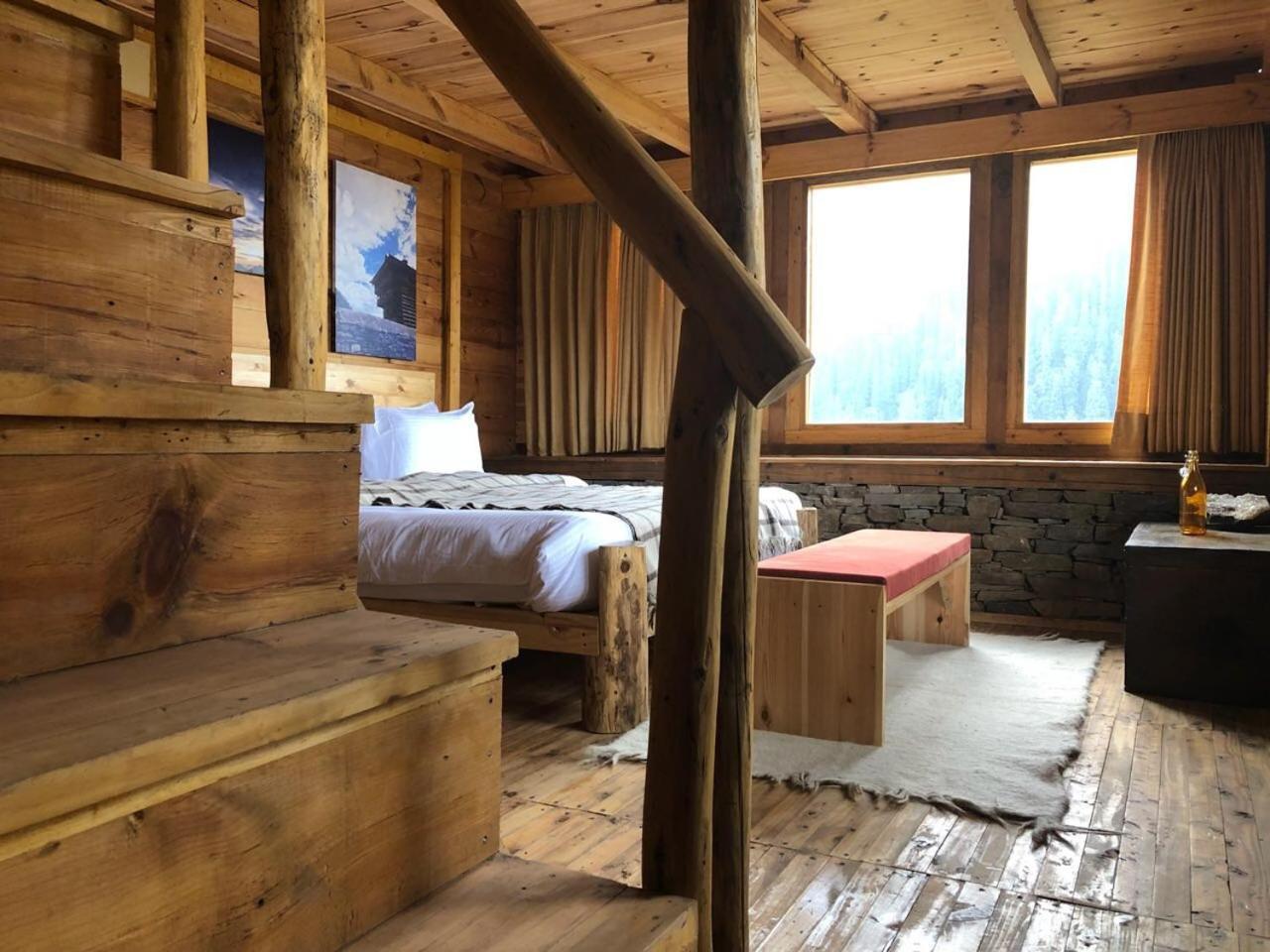 Skyline Villa Rental Нарканда Екстериор снимка