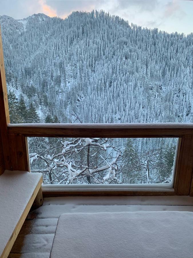 Skyline Villa Rental Нарканда Екстериор снимка